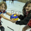 Minivolley: Pallavolo Novaggio / Bedigliora. Nella foto a sin. Nico detto George Clooney e Alessia del 2002 due promesse. Versione alta definizione: www.tipress.ch