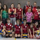 Minivolley: Pallavolo Novaggio / Bedigliora. La squadra di minivolley con l'allenatrice Daria Petronio e il Presidente Severo Mattinelli.